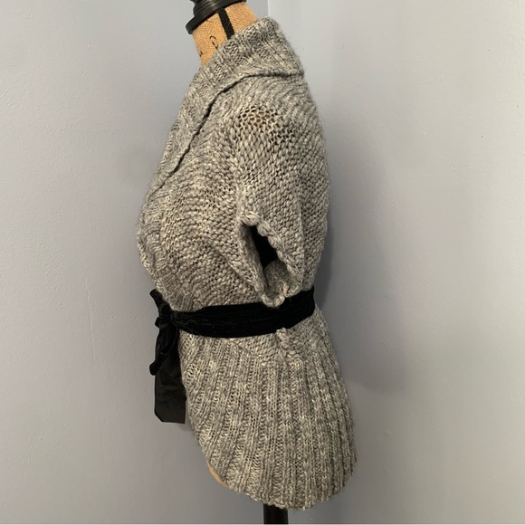 Decree Sweater - Picture 5 of 11